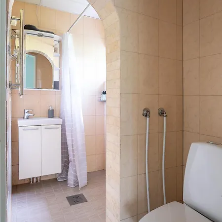 Vallaku Апартаменты *