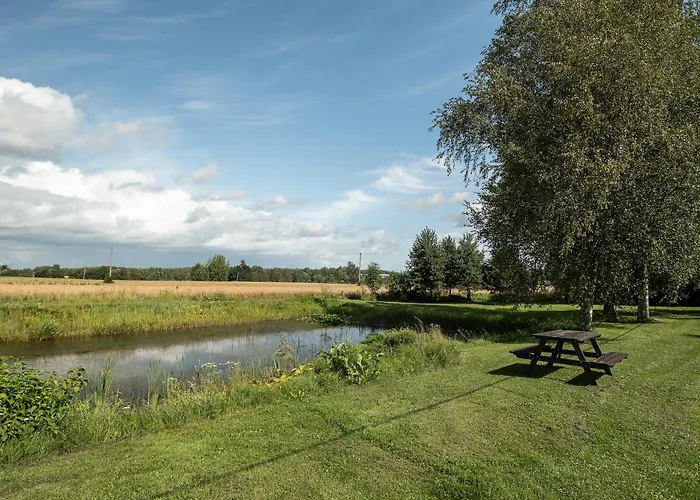 아파트 Vallaku Pala